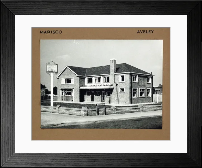 Framed Print : Photograph of Marisco PH, Aveley, Essex
