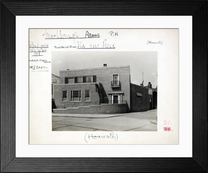 Framed Print : Photograph of Marlborough Arms, Old Kent Road, London Framed Print : Photograph of Marlborough Arms, Old Kent Road, London