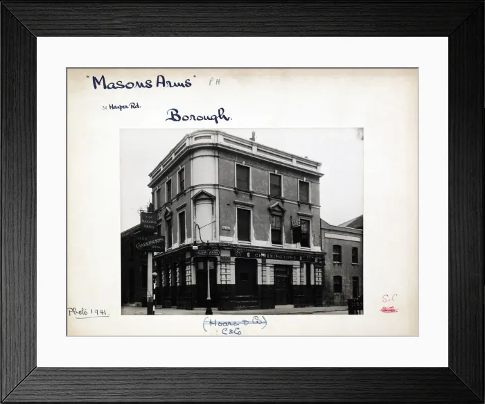 Framed Print : Photograph of Masons Arms, Borough, London Framed Print : Photograph of Masons Arms, Borough, London