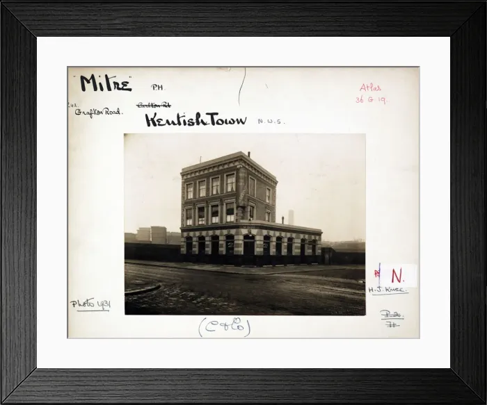 Framed Print : Photograph of Mitre PH, Kentish Town, London Framed Print : Photograph of Mitre PH, Kentish Town, London