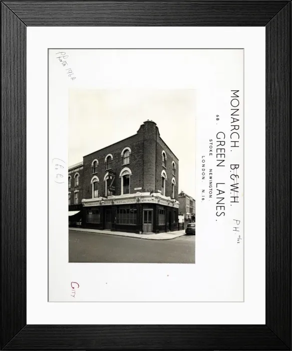 Framed Print : Photograph of Monarch PH, Green Lanes, London Framed Print : Photograph of Monarch PH, Green Lanes, London