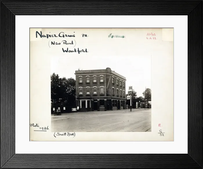 Framed Print : Photograph of Napier Arms, Woodford, Greater London