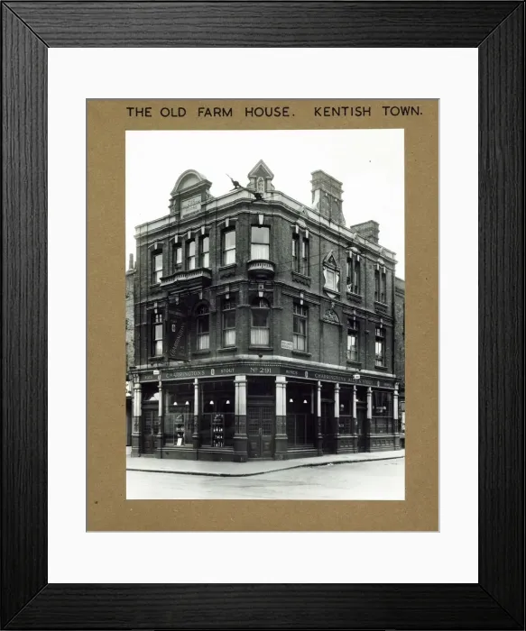 Framed Print : Photograph of Old Farm House PH, Kentish Town, London Framed Print : Photograph of Old Farm House PH, Kentish Town, London