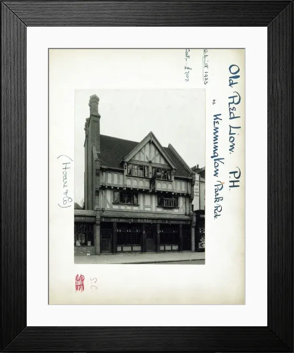 Framed Print : Photograph of Old Red Lion PH, Lambeth, London Framed Print : Photograph of Old Red Lion PH, Lambeth, London