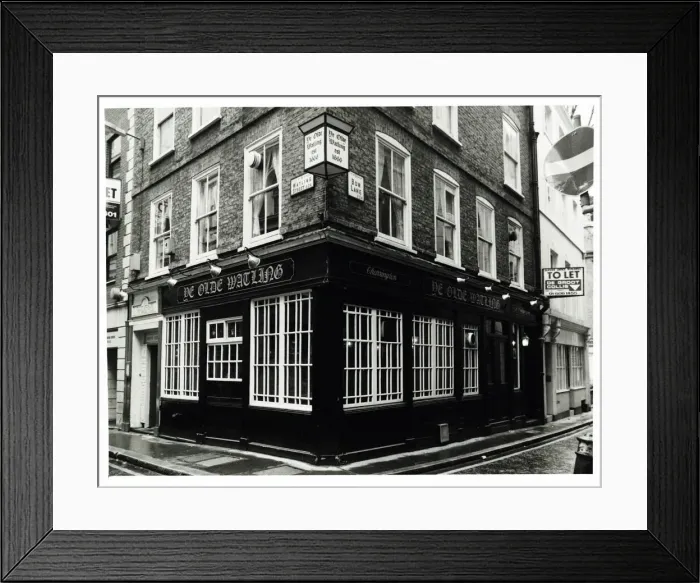 Framed Print : Photograph of Olde Watling PH, Bow, London Framed Print : Photograph of Olde Watling PH, Bow, London