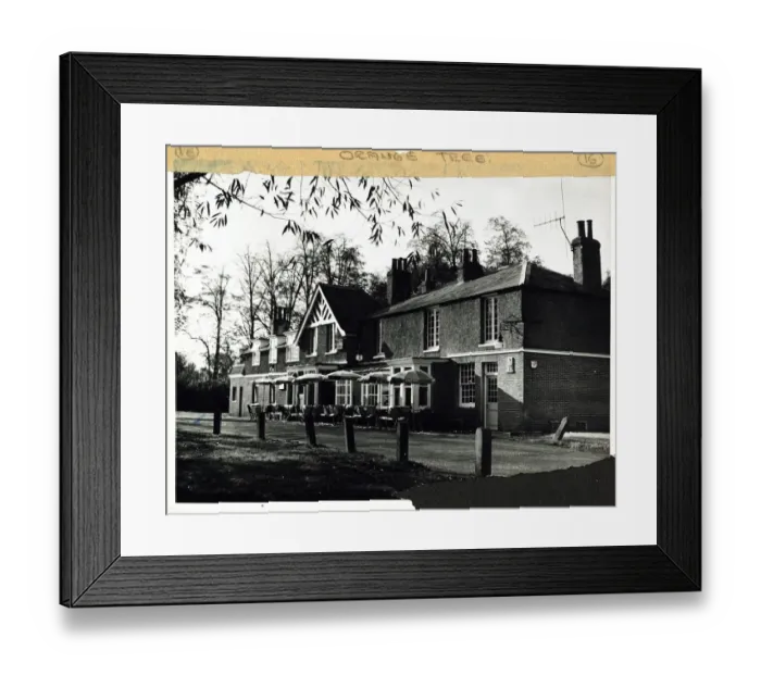 Framed Print : Photograph of Orange Tree PH, Totteridge, London Framed Print : Photograph of Orange Tree PH, Totteridge, London