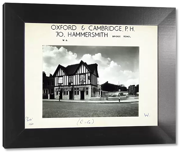Photograph of Oxford & Cambridge PH, Hammersmith, London