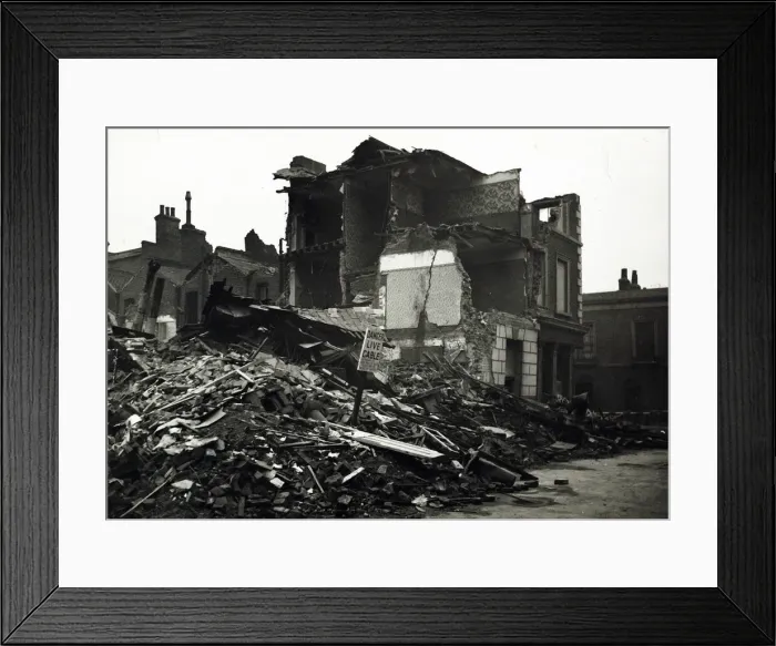 Framed Print : Photograph of Oxford Arms, Hackney Road, London Framed Print : Photograph of Oxford Arms, Hackney Road, London