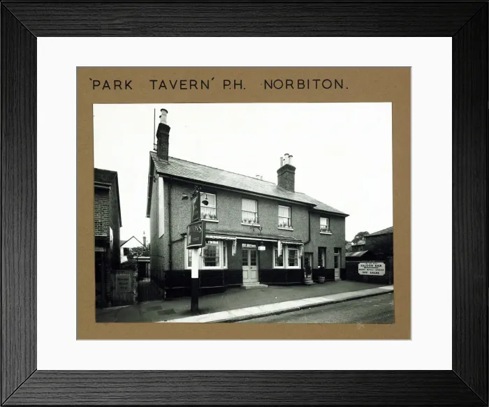 Framed Print : Photograph of Park Tavern, Kingston, Surrey Framed Print : Photograph of Park Tavern, Kingston, Surrey
