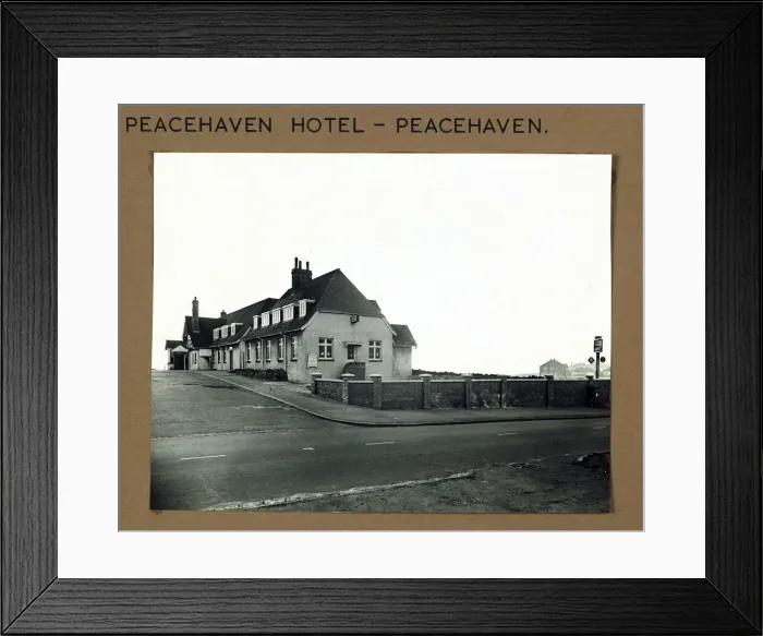 Framed Print : Photograph of Peacehaven Hotel, Newhaven, Sussex Framed Print : Photograph of Peacehaven Hotel, Newhaven, Sussex