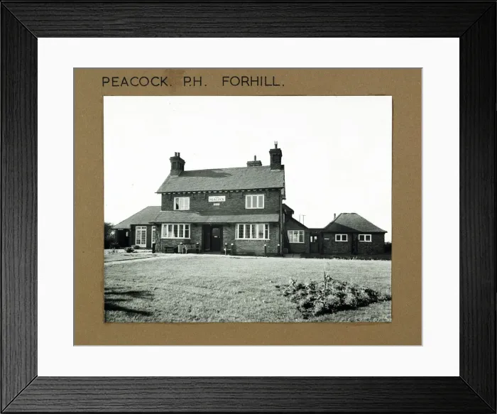 Framed Print : Photograph of Peacock PH, Forhill, Worcestershire Framed Print : Photograph of Peacock PH, Forhill, Worcestershire