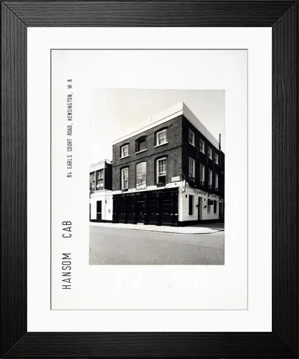 Framed Print : Photograph of Pembroke PH, Kensington, London Framed Print : Photograph of Pembroke PH, Kensington, London