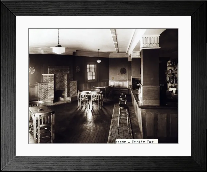 Framed Print : Photograph of Pevensey Bay Hotel, Pevensey (New), Sussex Framed Print : Photograph of Pevensey Bay Hotel, Pevensey (New), Sussex