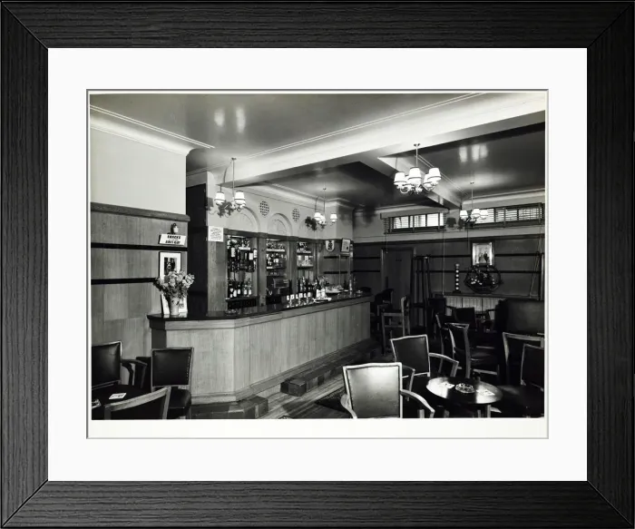 Framed Print : Photograph of Phoenix PH, Edgware, London Framed Print : Photograph of Phoenix PH, Edgware, London