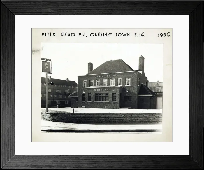 Framed Print : Photograph of Pitts Head PH, Canning Town, London Framed Print : Photograph of Pitts Head PH, Canning Town, London