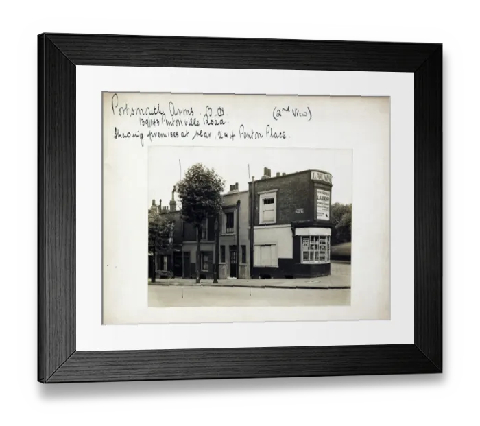 Framed Print : Photograph of Portsmouth Arms, Pentonville, London Framed Print : Photograph of Portsmouth Arms, Pentonville, London