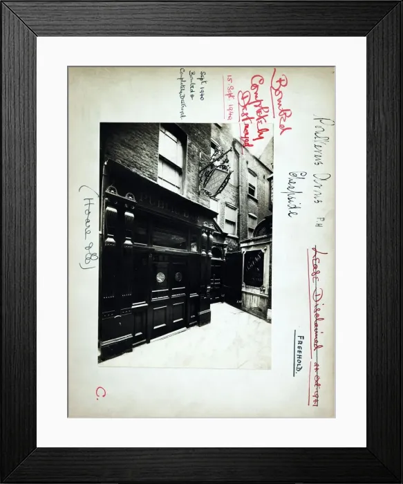 Framed Print : Photograph of Poulters Arms, Cheapside, London Framed Print : Photograph of Poulters Arms, Cheapside, London