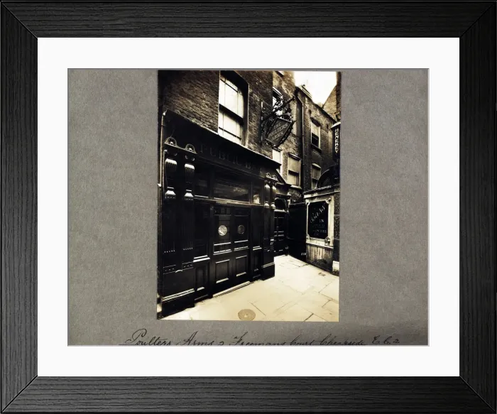 Framed Print : Photograph of Poulters Arms, Cheapside, London Framed Print : Photograph of Poulters Arms, Cheapside, London