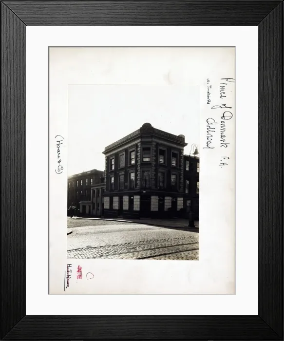 Framed Print : Photograph of Prince Of Denmark PH, Holloway, London Framed Print : Photograph of Prince Of Denmark PH, Holloway, London