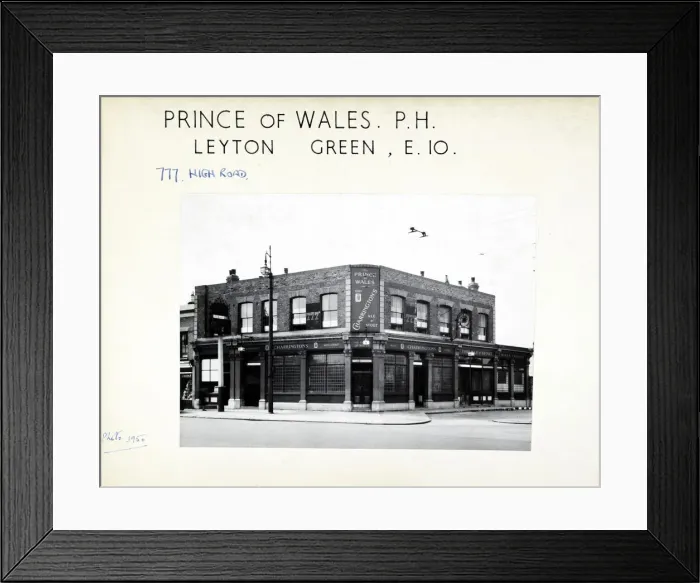 Framed Print : Photograph of Prince Of Wales PH, Leyton Green, London Framed Print : Photograph of Prince Of Wales PH, Leyton Green, London