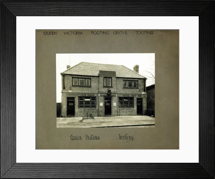 Framed Print : Photograph of Queen Victoria PH, Tooting, London Framed Print : Photograph of Queen Victoria PH, Tooting, London