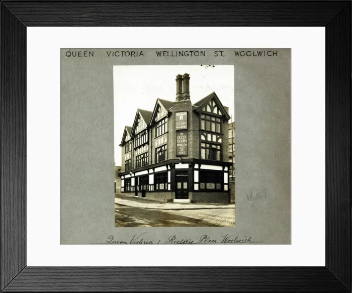 Framed Print : Photograph of Queen Victoria PH, Woolwich, London Framed Print : Photograph of Queen Victoria PH, Woolwich, London