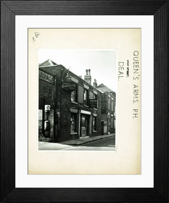 Framed Print : Photograph of Queens Arms, Deal, Kent Framed Print : Photograph of Queens Arms, Deal, Kent