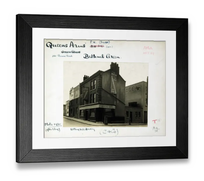 Framed Print : Photograph of Queens Arms, Bethnal Green, London Framed Print : Photograph of Queens Arms, Bethnal Green, London