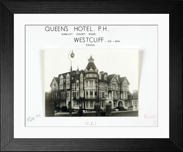 Framed Print : Photograph of Queens Hotel, Westcliff, Essex Framed Print : Photograph of Queens Hotel, Westcliff, Essex