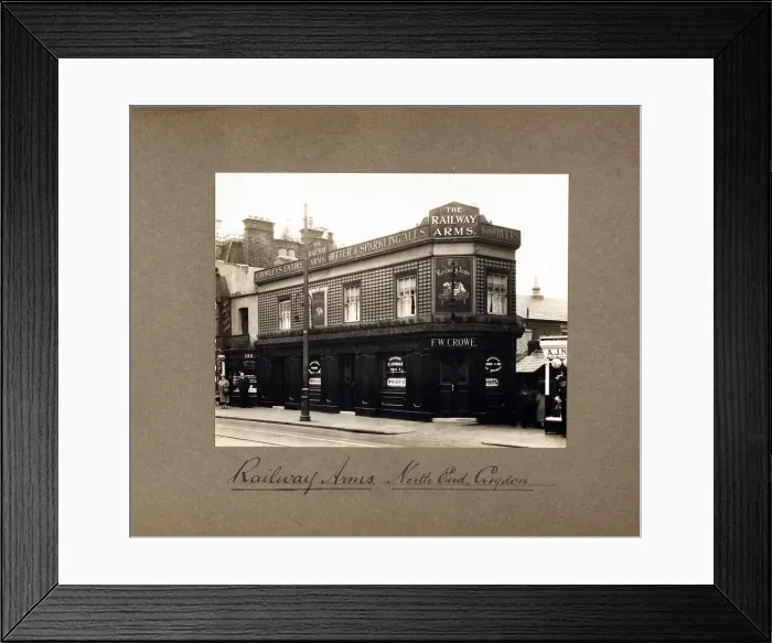 Framed Print : Photograph of Railway Arms, Croydon, Surrey Framed Print : Photograph of Railway Arms, Croydon, Surrey