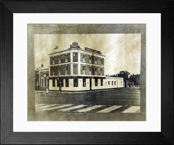 Framed Print : Photograph of Railway Hotel, Southall, Greater London Framed Print : Photograph of Railway Hotel, Southall, Greater London