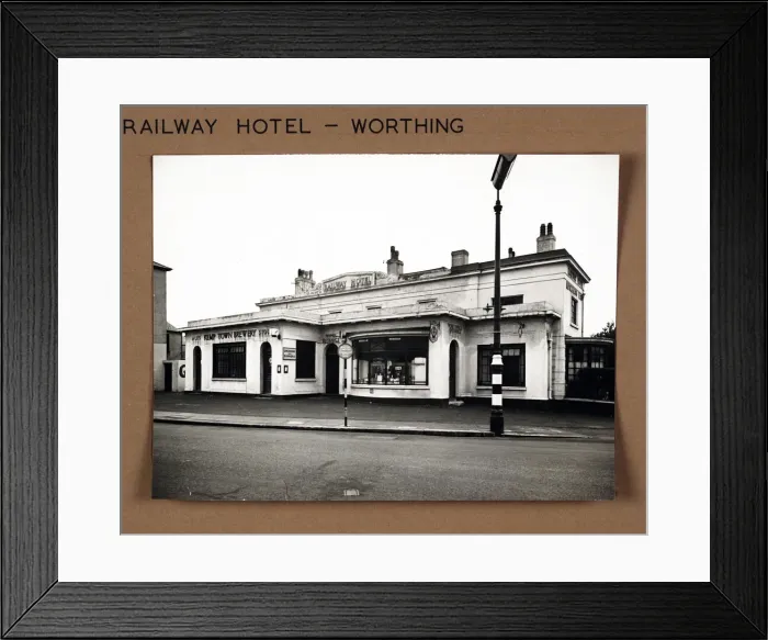 Framed Print : Photograph of Railway Hotel, Worthing, Sussex Framed Print : Photograph of Railway Hotel, Worthing, Sussex