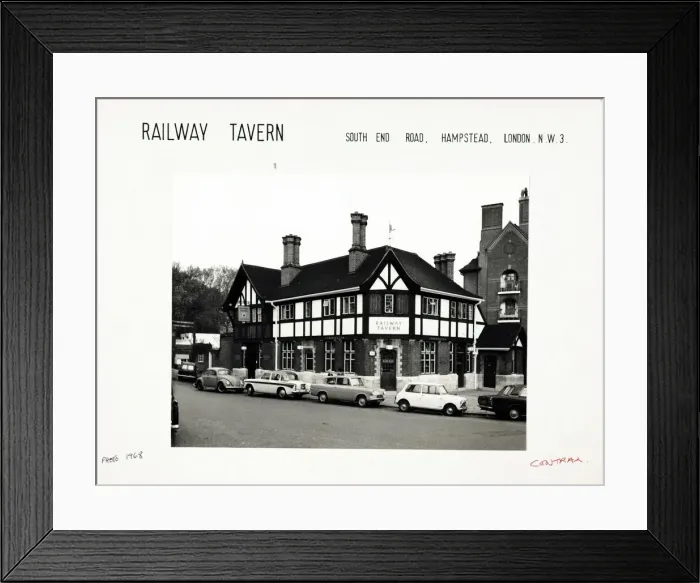 Framed Print : Photograph of Railway Tavern, Hampstead, London Framed Print : Photograph of Railway Tavern, Hampstead, London