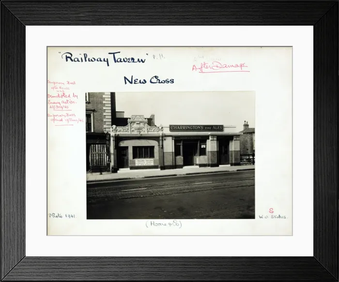 Framed Print : Photograph of Railway Tavern, New Cross (Temp), London Framed Print : Photograph of Railway Tavern, New Cross (Temp), London