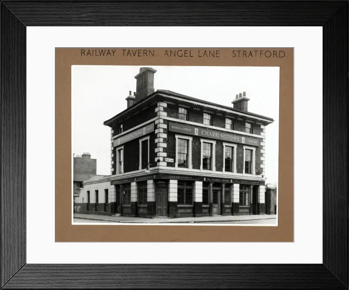 Framed Print : Photograph of Railway Tavern, Stratford, London Framed Print : Photograph of Railway Tavern, Stratford, London