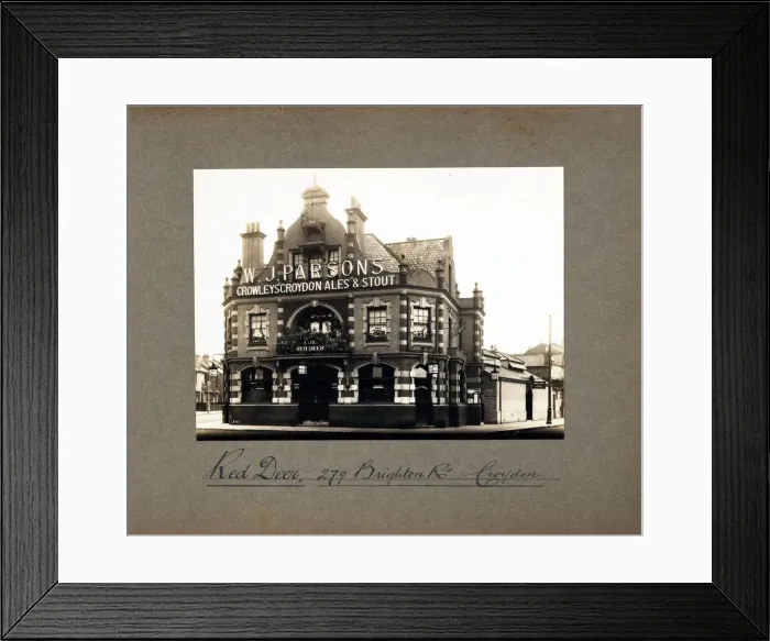 Framed Print : Photograph of Red Deer PH, Croydon, Surrey Framed Print : Photograph of Red Deer PH, Croydon, Surrey