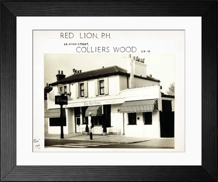 Framed Print : Photograph of Red Lion PH, Colliers Wood, London Framed Print : Photograph of Red Lion PH, Colliers Wood, London