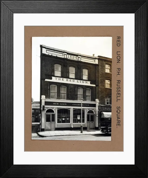 Framed Print : Photograph of Red Lion PH, Russell Square, London Framed Print : Photograph of Red Lion PH, Russell Square, London