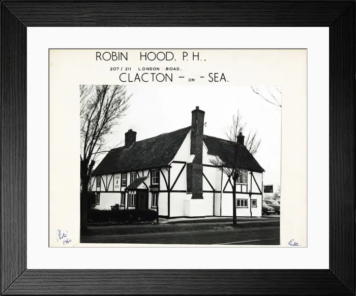 Framed Print : Photograph of Robin Hood PH, Clacton, Essex Framed Print : Photograph of Robin Hood PH, Clacton, Essex