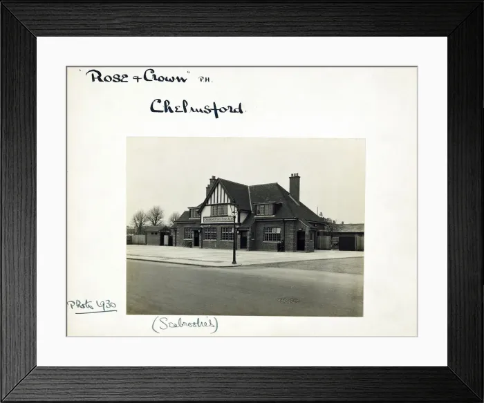 Framed Print : Photograph of Rose & Crown PH, Chelmsford, Essex Framed Print : Photograph of Rose & Crown PH, Chelmsford, Essex