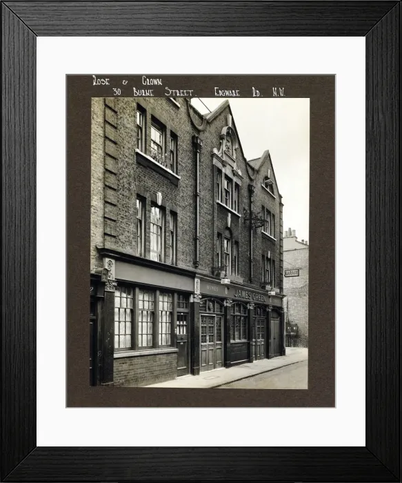 Framed Print : Photograph of Rose & Crown PH, Edgware Road, London Framed Print : Photograph of Rose & Crown PH, Edgware Road, London