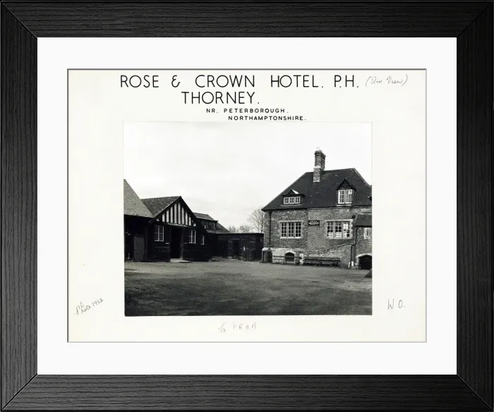 Framed Print : Photograph of Rose & Crown PH, Thorney, Cambridgeshire Framed Print : Photograph of Rose & Crown PH, Thorney, Cambridgeshire