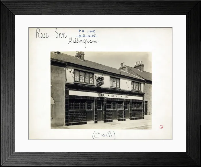 Framed Print : Photograph of Rose Inn, Gillingham (New), Kent Framed Print : Photograph of Rose Inn, Gillingham (New), Kent