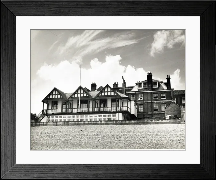 Framed Print : Photograph of Royal Hotel, Deal, Kent Framed Print : Photograph of Royal Hotel, Deal, Kent