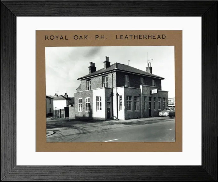 Framed Print : Photograph of Royal Oak PH, Leatherhead, Surrey Framed Print : Photograph of Royal Oak PH, Leatherhead, Surrey