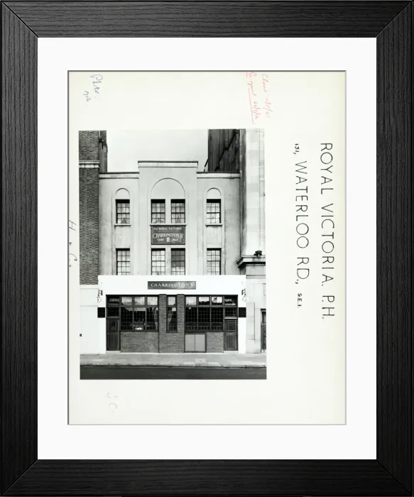 Framed Print : Photograph of Royal Victoria PH, Southwark, London Framed Print : Photograph of Royal Victoria PH, Southwark, London