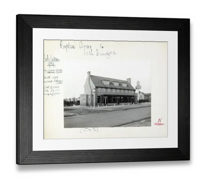 Framed Print : Photograph of Royston Arms, South Chingford, London Framed Print : Photograph of Royston Arms, South Chingford, London