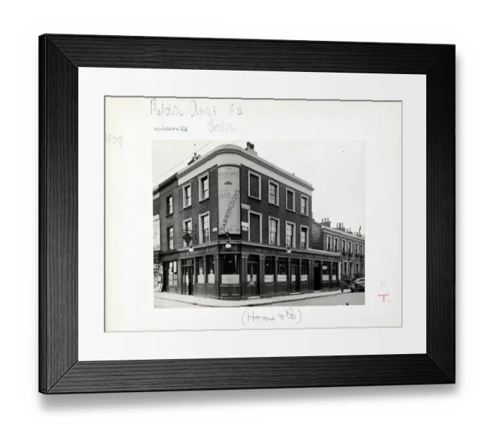 Framed Print : Photograph of Rydon Arms, Hoxton, London Framed Print : Photograph of Rydon Arms, Hoxton, London