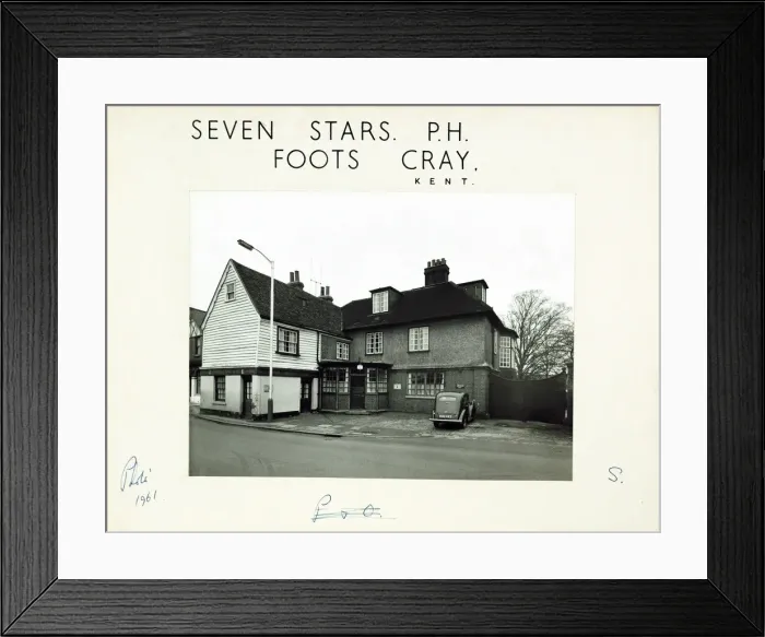 Framed Print : Photograph of Seven Stars PH, Foots Cray, Greater London Framed Print : Photograph of Seven Stars PH, Foots Cray, Greater London