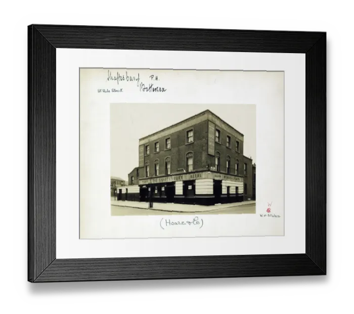 Framed Print : Photograph of Shaftesbury Hotel, Battersea, London Framed Print : Photograph of Shaftesbury Hotel, Battersea, London